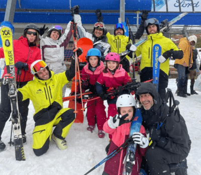 Clase grupal escuela esqui Astún